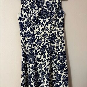Darby‎ Signature Fit & Flare Sleeveless Dress Navy/Cream Floral Size 14